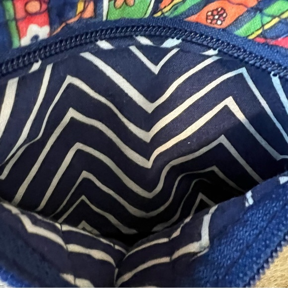 VERA BRADLEY Venetian Paisley 2013 Zip Hipster Crossbody Navy Red Yellow Orange - Picture 5 of 17
